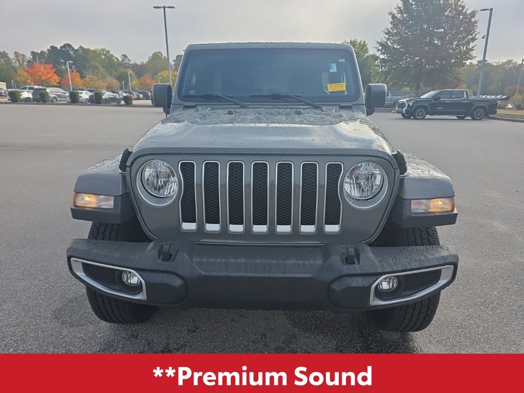 2019 Jeep Wrangler Unlimited Sahara photo 3