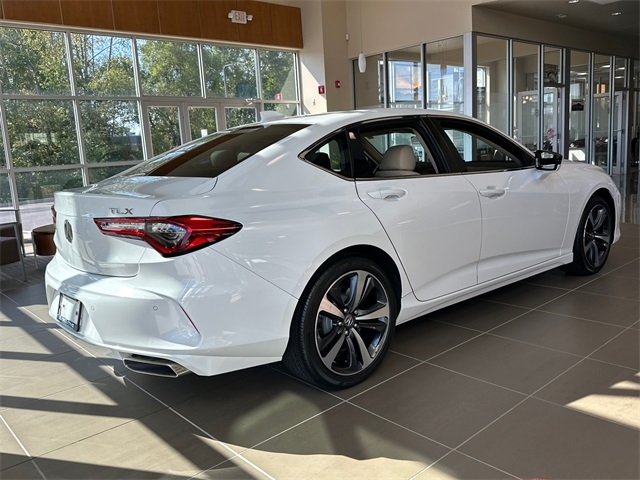 2025 Acura TLX Technology photo 3