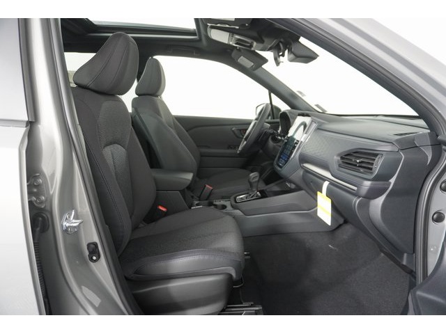 2025 Subaru Forester Premium photo 25