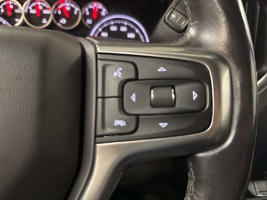 2020 Chevrolet Silverado 1500 RST photo 21