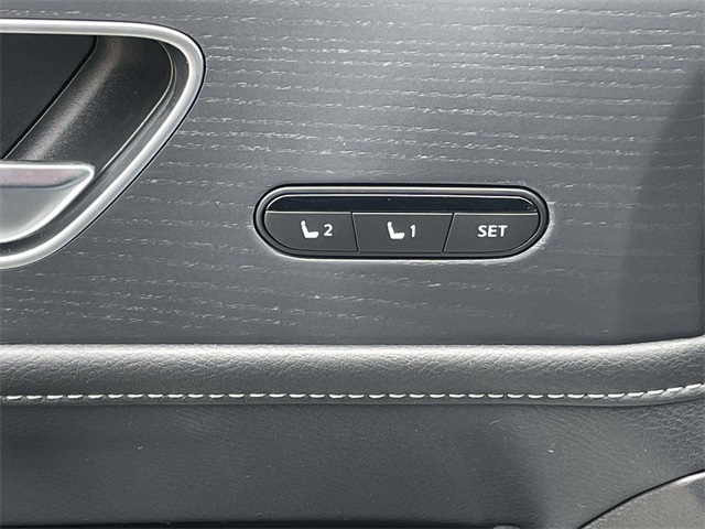 2025 Infiniti QX80 Sensory photo 27