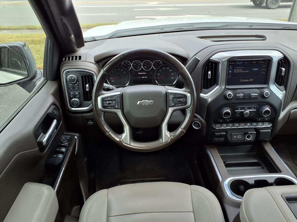 2021 Chevrolet Silverado 1500 RST photo 15
