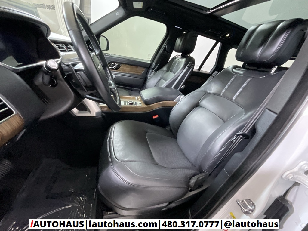 2018 Land Rover Range Rover SuperCharged HSE photo 11