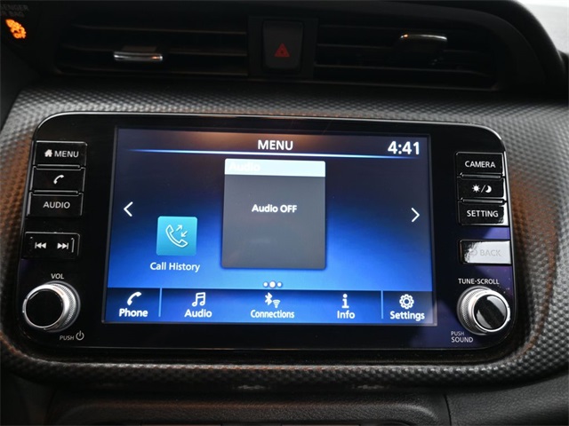 2023 Nissan Kicks SV photo 2