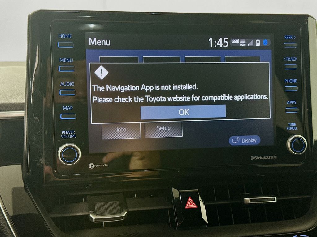 2022 Toyota Corolla SE photo 13