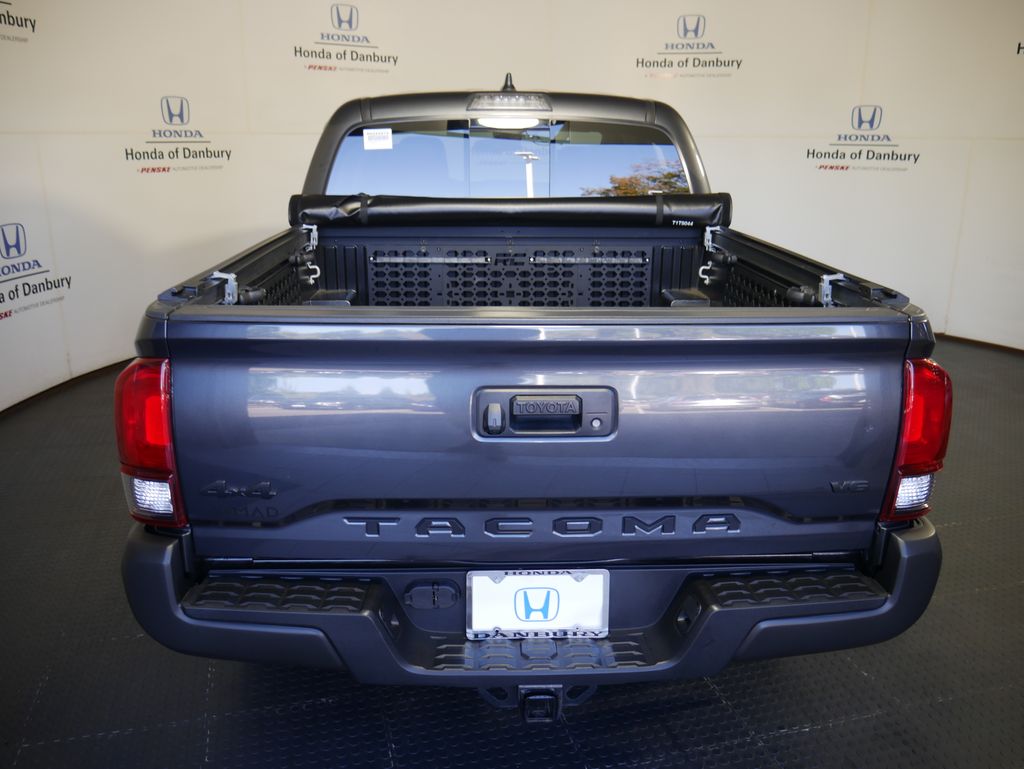 2022 Toyota Tacoma SR5 photo 4