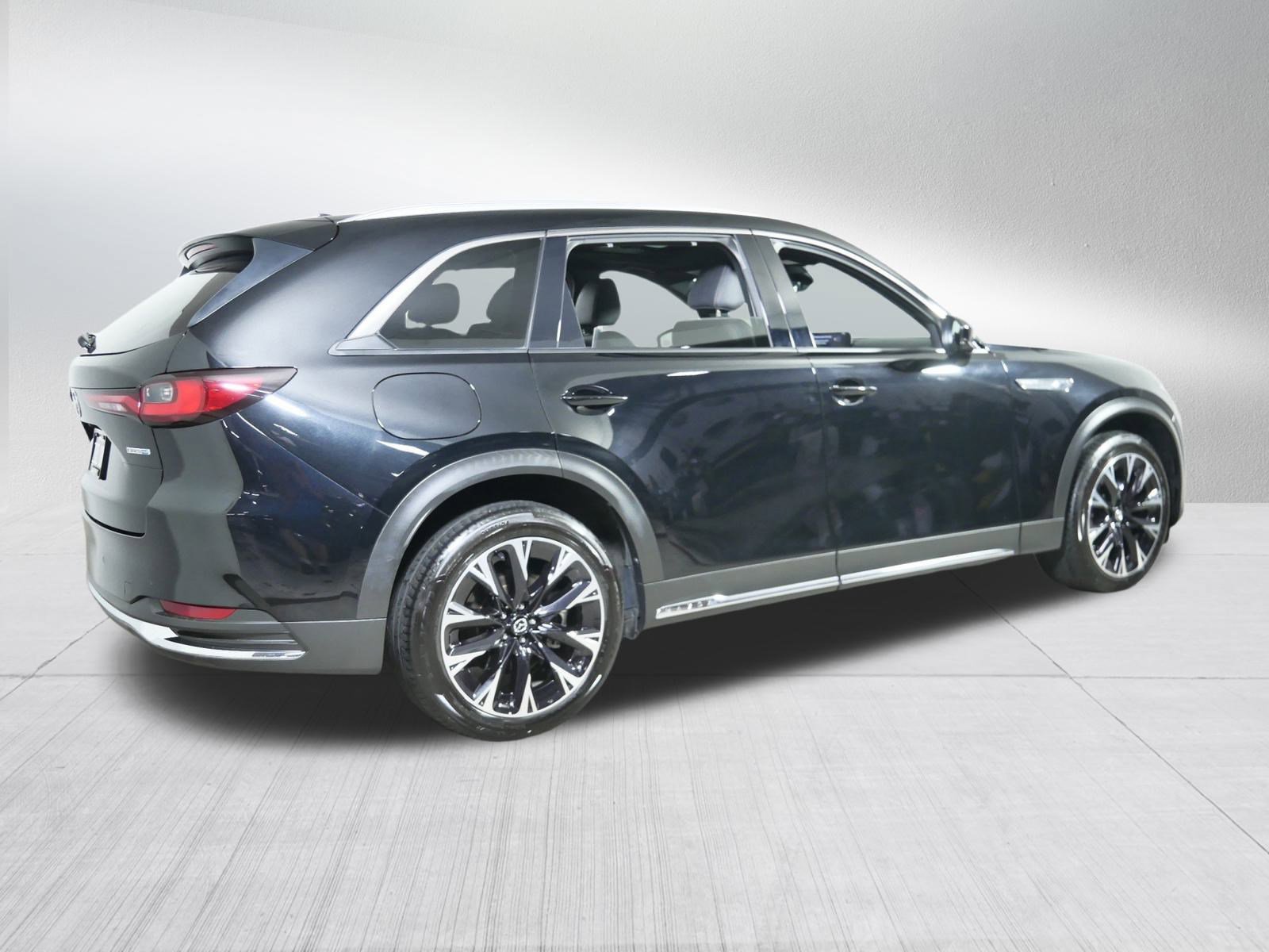 2024 Mazda CX-90 Premium Plus photo 7
