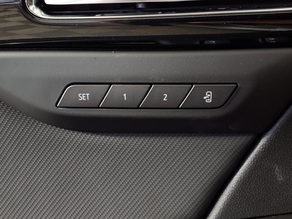 2025 Buick Envision Preferred photo 7