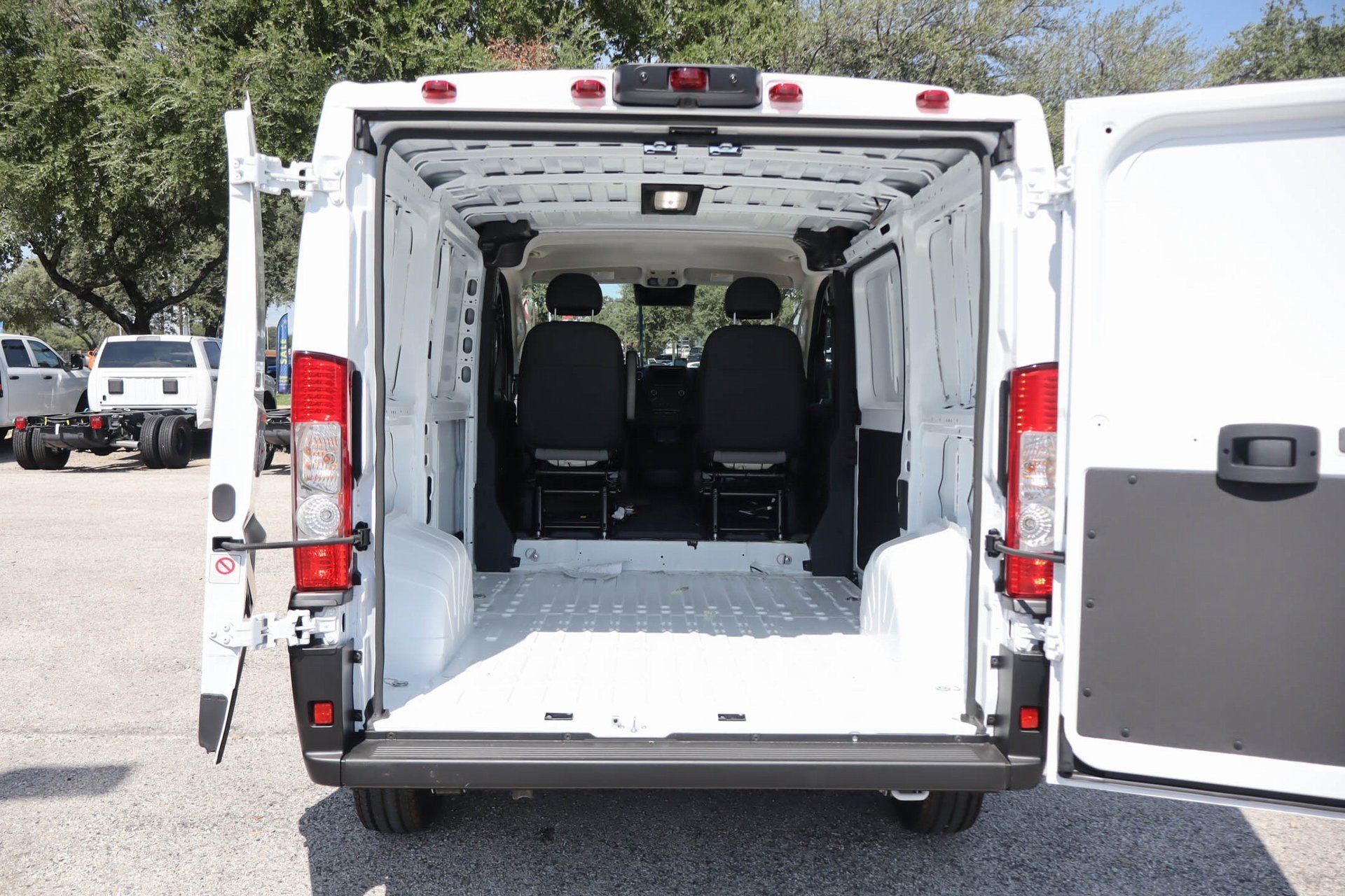 2026 Ram ProMaster 1500 photo 20