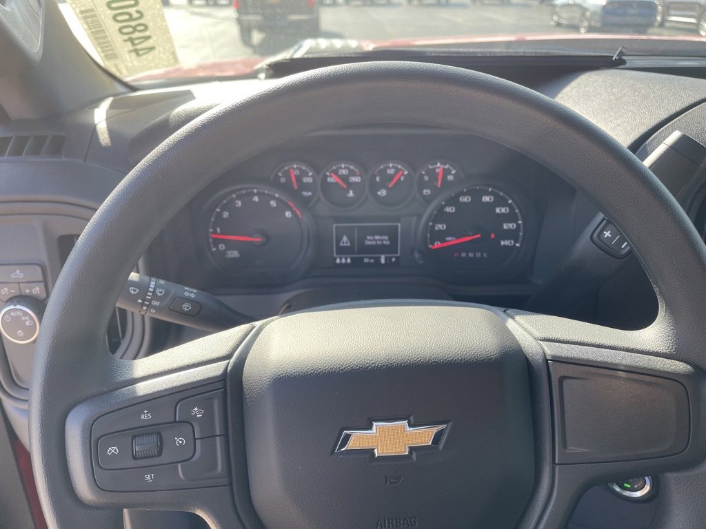 2025 Chevrolet Silverado 3500HD photo 7