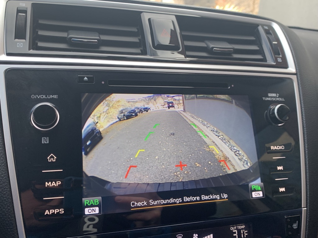 2018 Subaru Outback 3.6R Touring photo 4