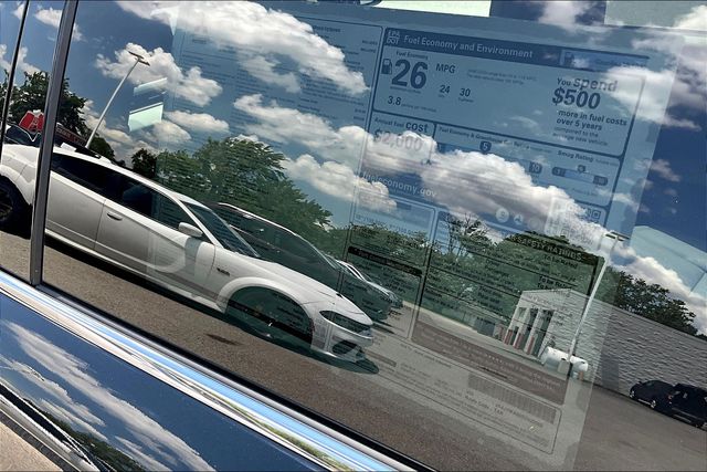 2025 Mitsubishi Outlander SEL photo 15
