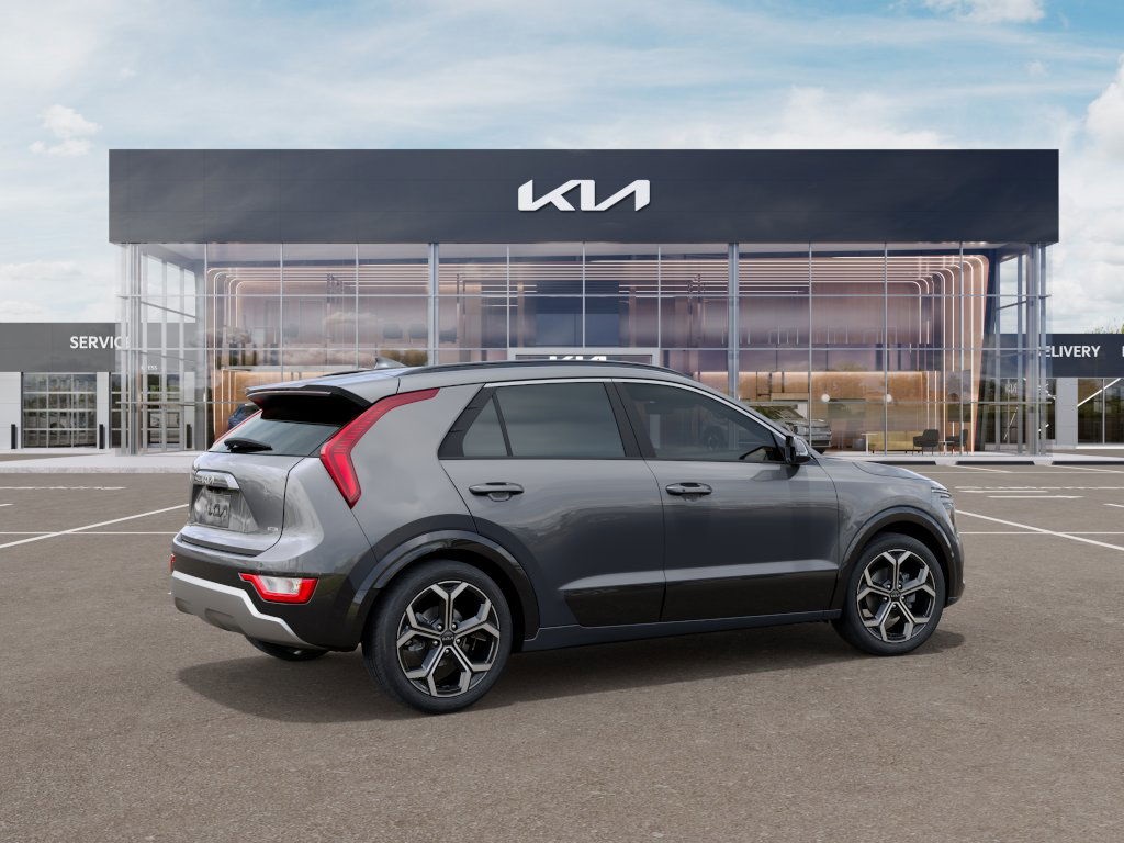 2025 Kia Niro EX Touring photo 3