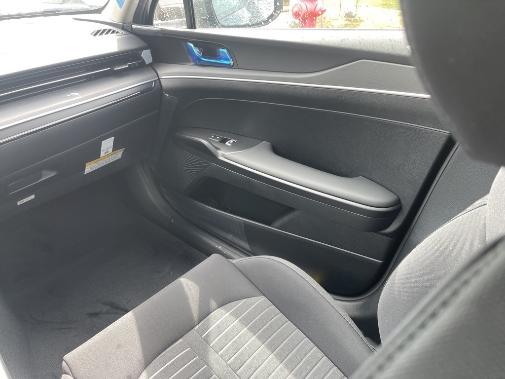 2026 Kia K5 LXS photo 15