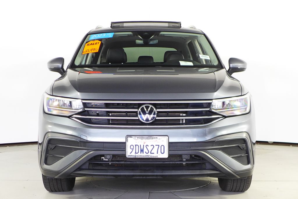 2023 Volkswagen Tiguan SE photo 3