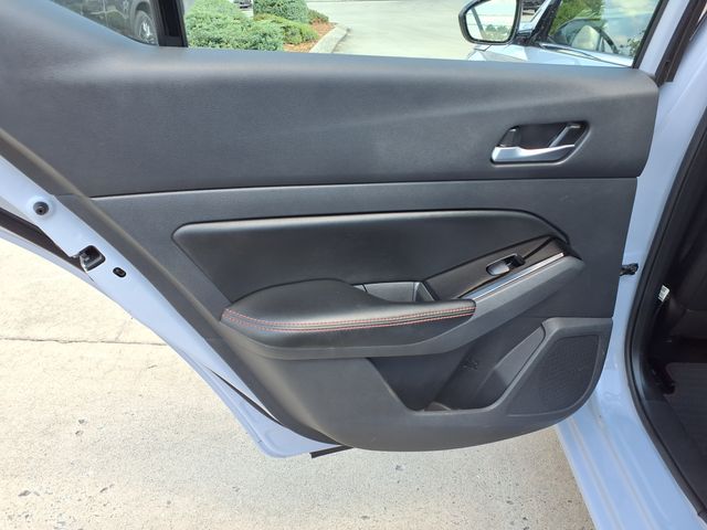 2024 Nissan Altima 2.5 SR photo 9