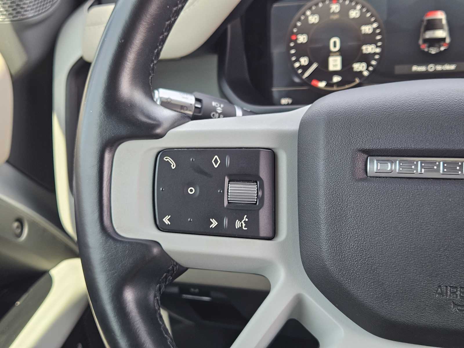 2022 Land Rover Defender X-Dynamic S photo 44