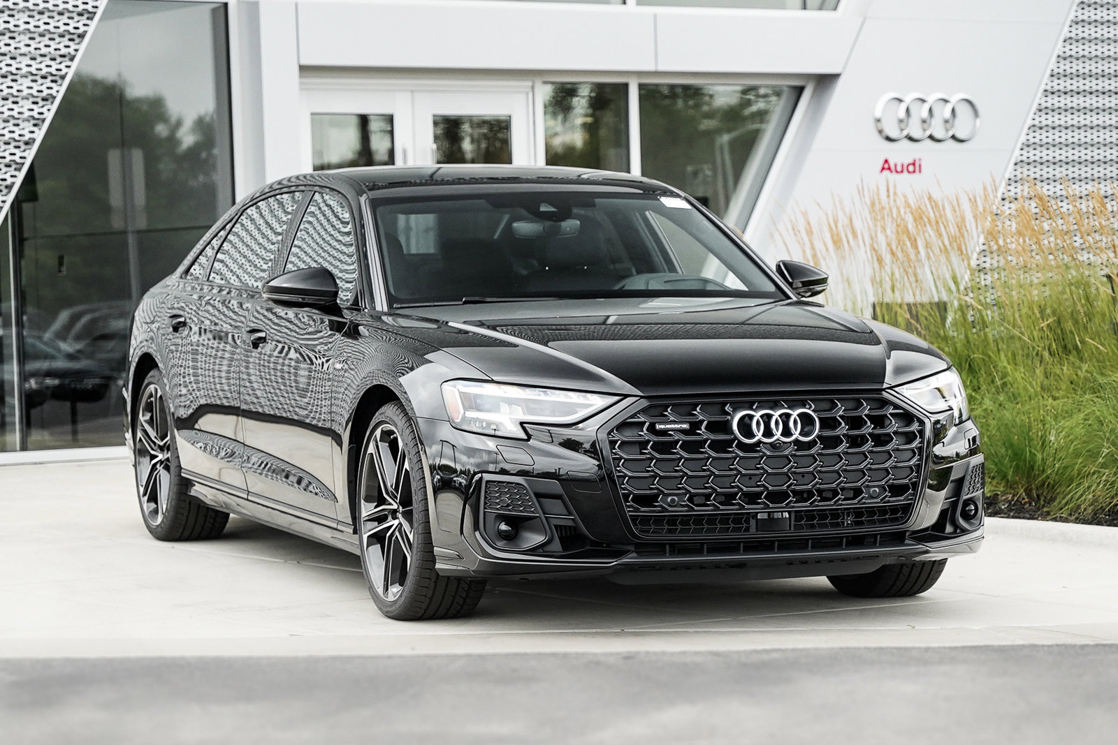 2025 Audi A8 L 55 photo 2