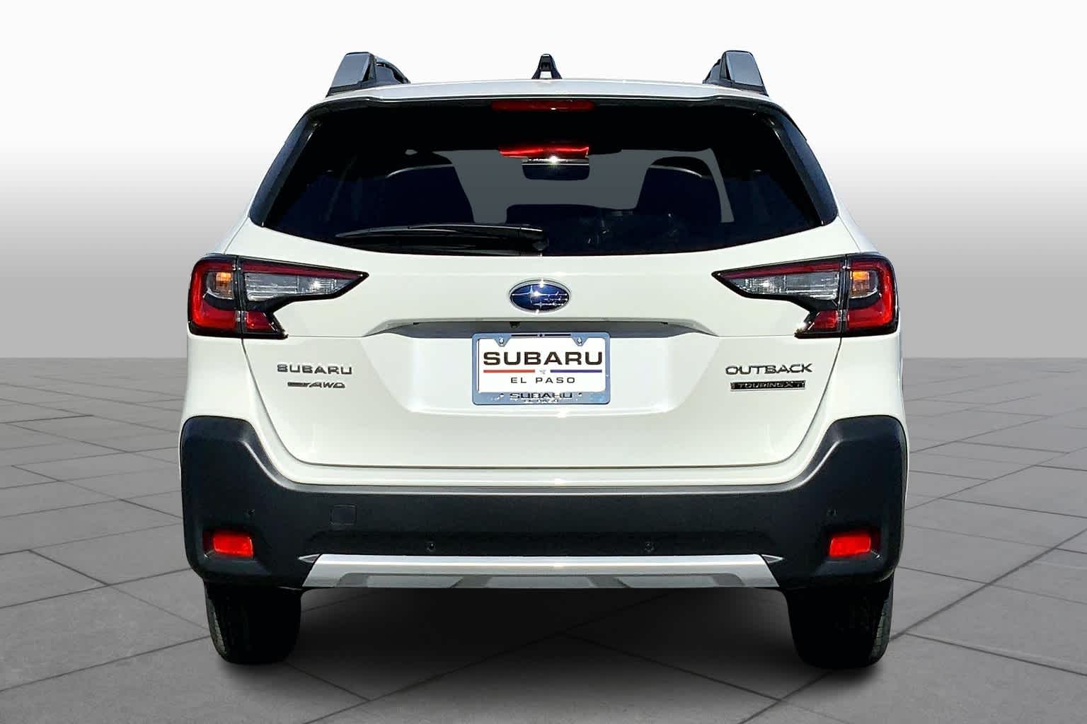 2025 Subaru Outback Touring XT photo 4