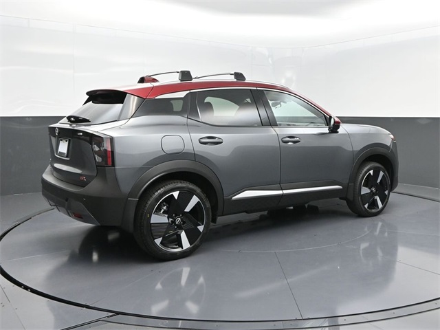 2025 Nissan Kicks SR photo 2