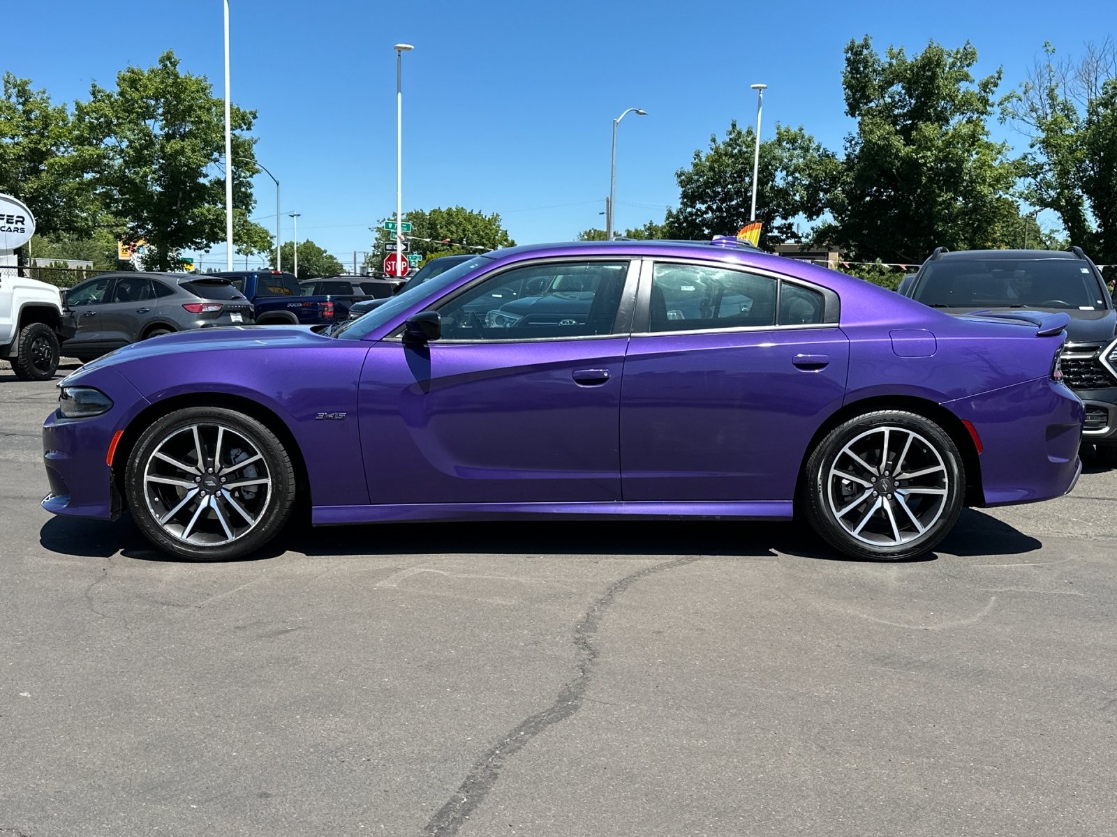 2023 Dodge Charger R/T photo 6