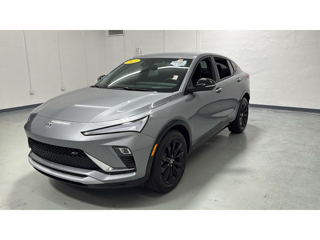 2025 Buick Envista ST photo 3