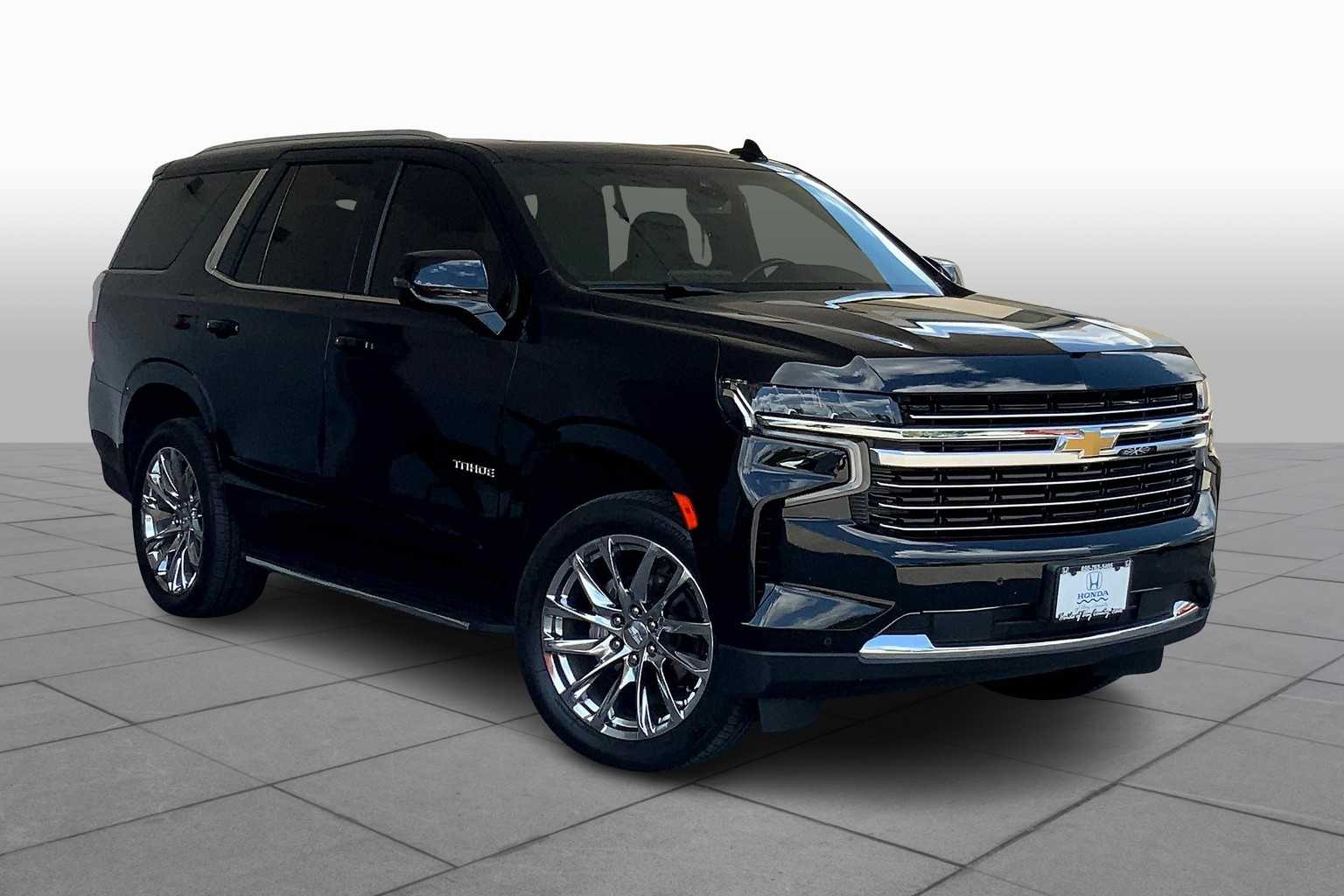 2021 Chevrolet Tahoe LT photo 2