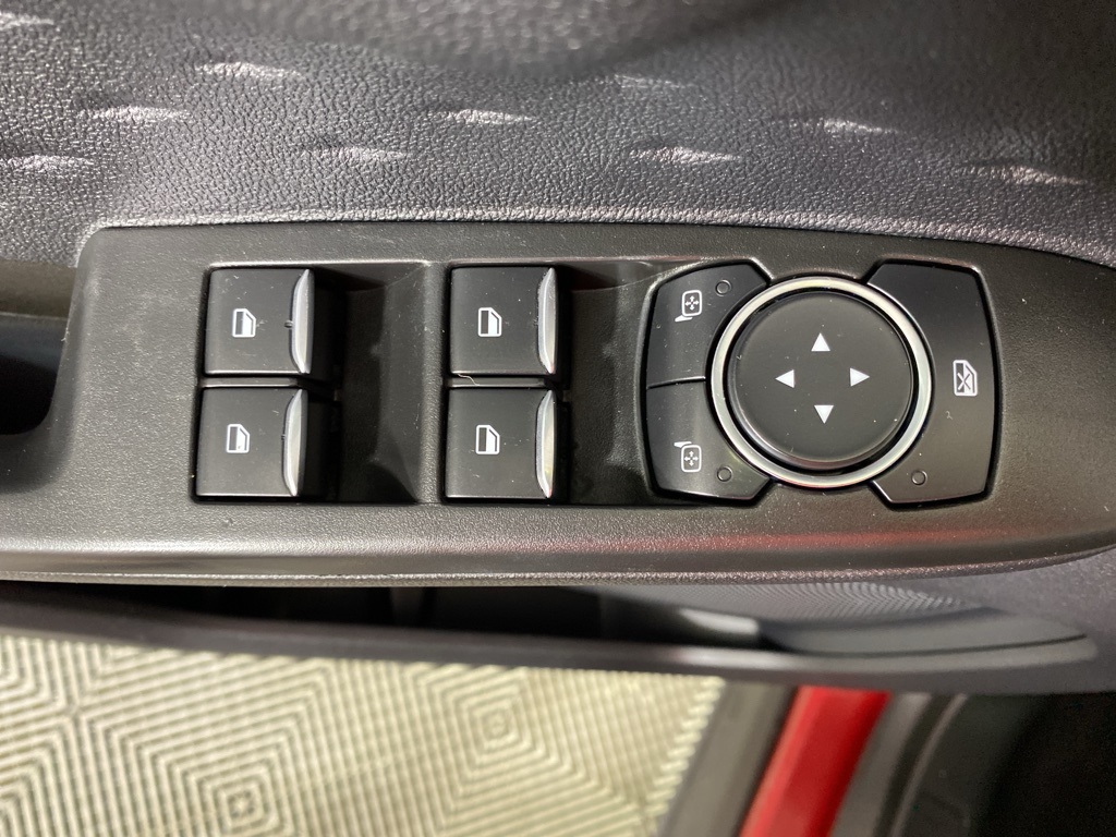 2020 Ford Escape SE photo 8
