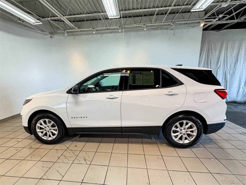 2019 Chevrolet Equinox LS photo 5