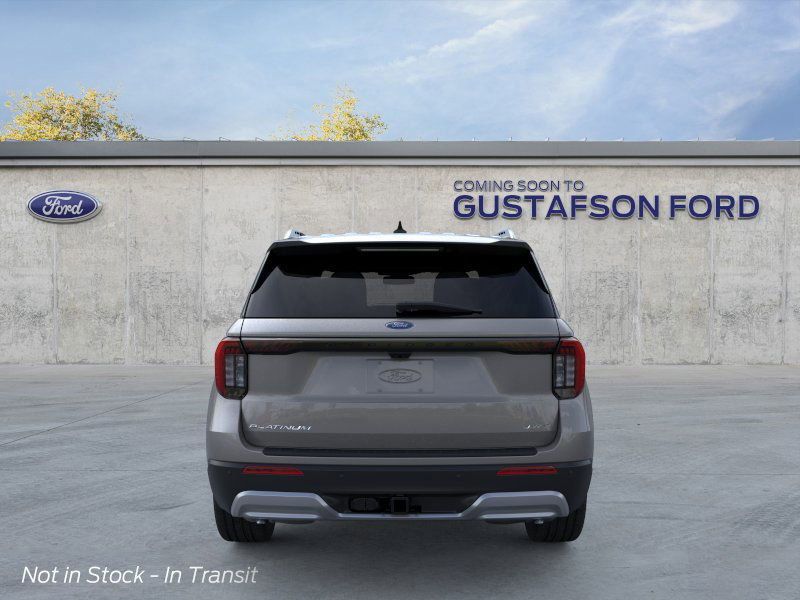 2025 Ford Explorer Platinum photo 6