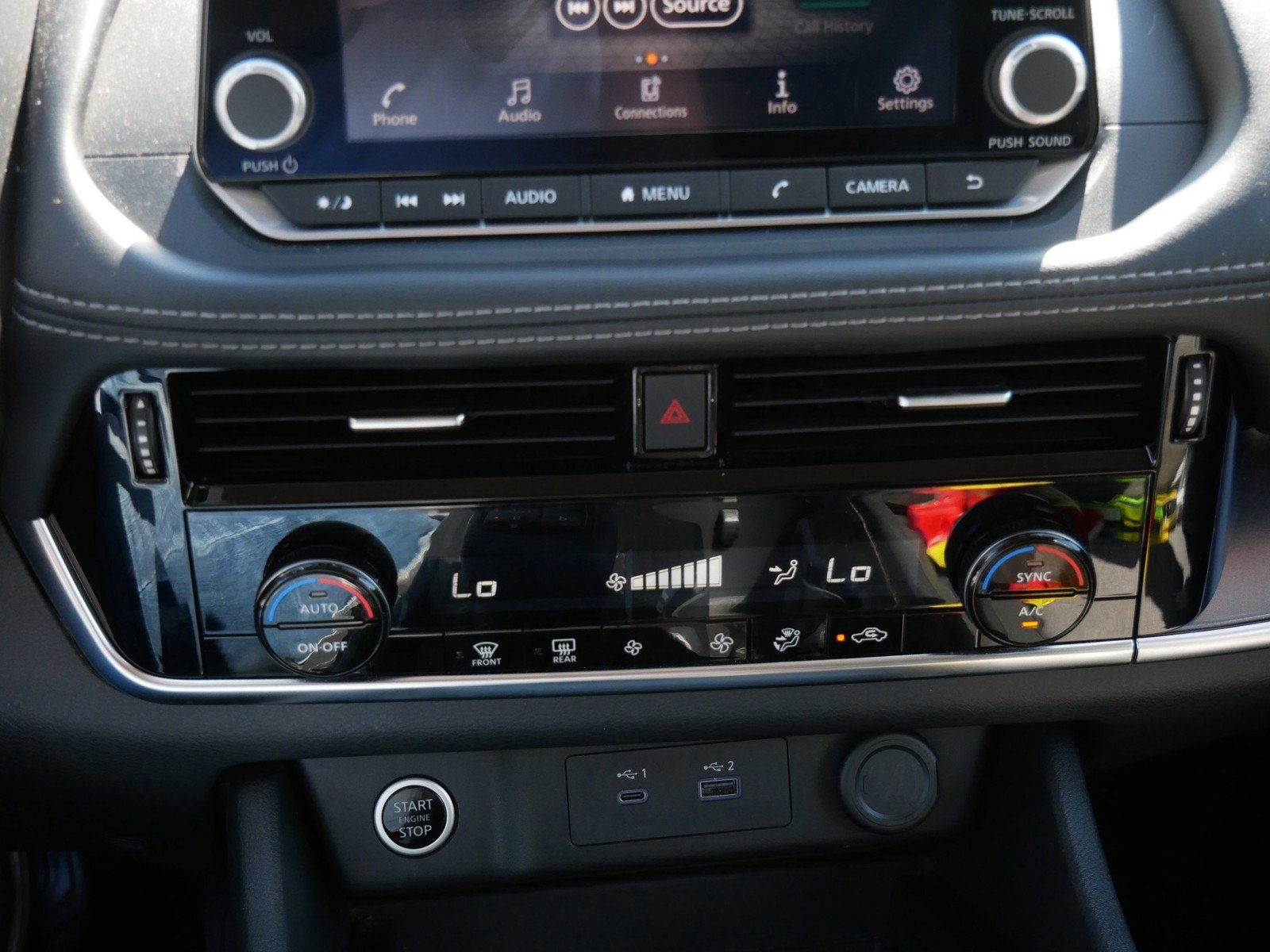2023 Nissan Rogue SV photo 18