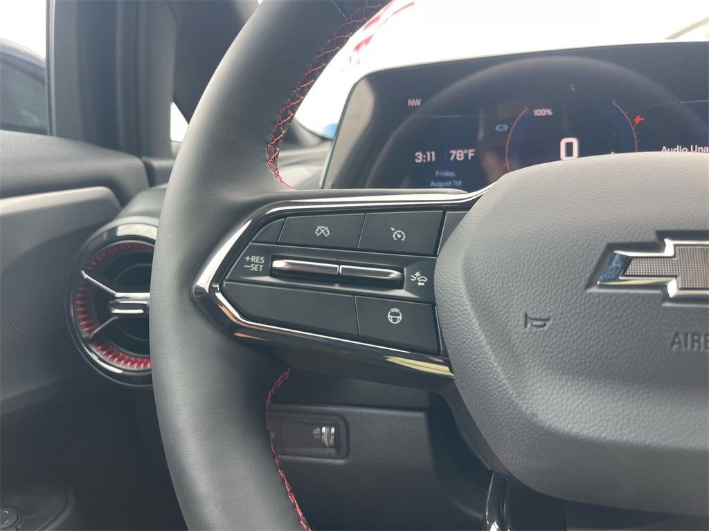 2025 Chevrolet Equinox EV 3RS photo 17