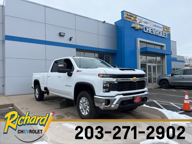 2025 Chevrolet Silverado 2500HD LT's photo