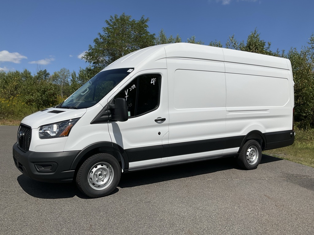 2025 Ford Transit photo 27