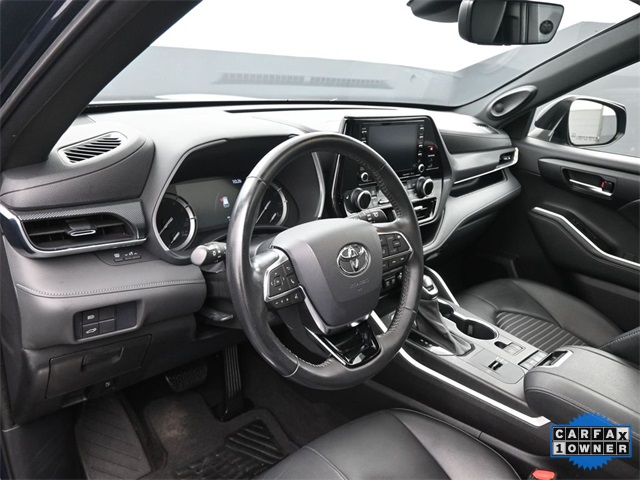 2021 Toyota Highlander XSE photo 18