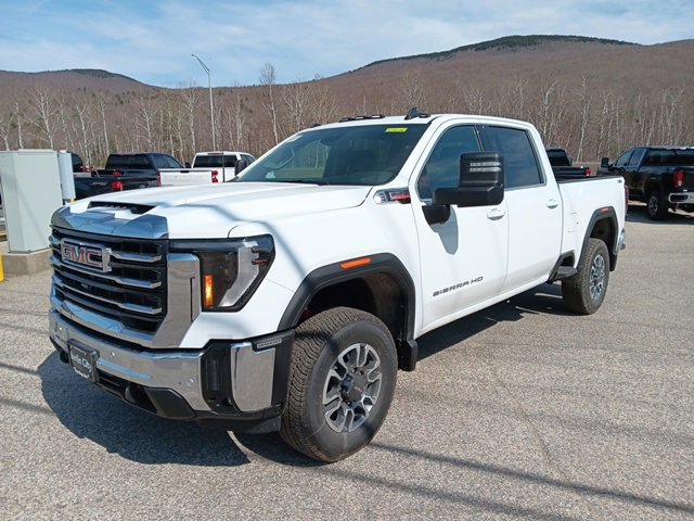2025 Gmc Sierra 2500 HD SLE photo 3