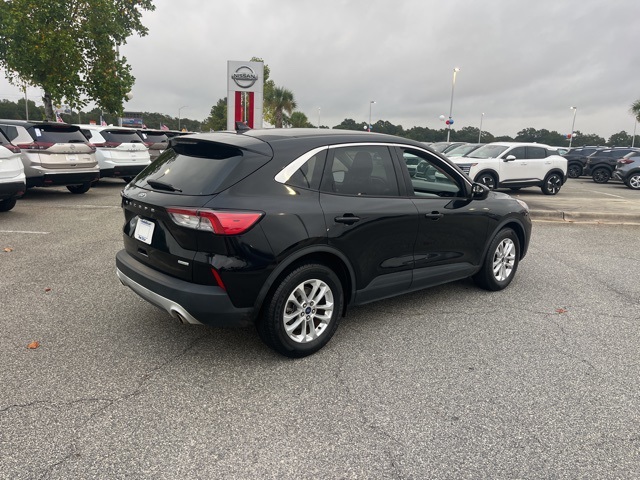 2020 Ford Escape SE photo 4