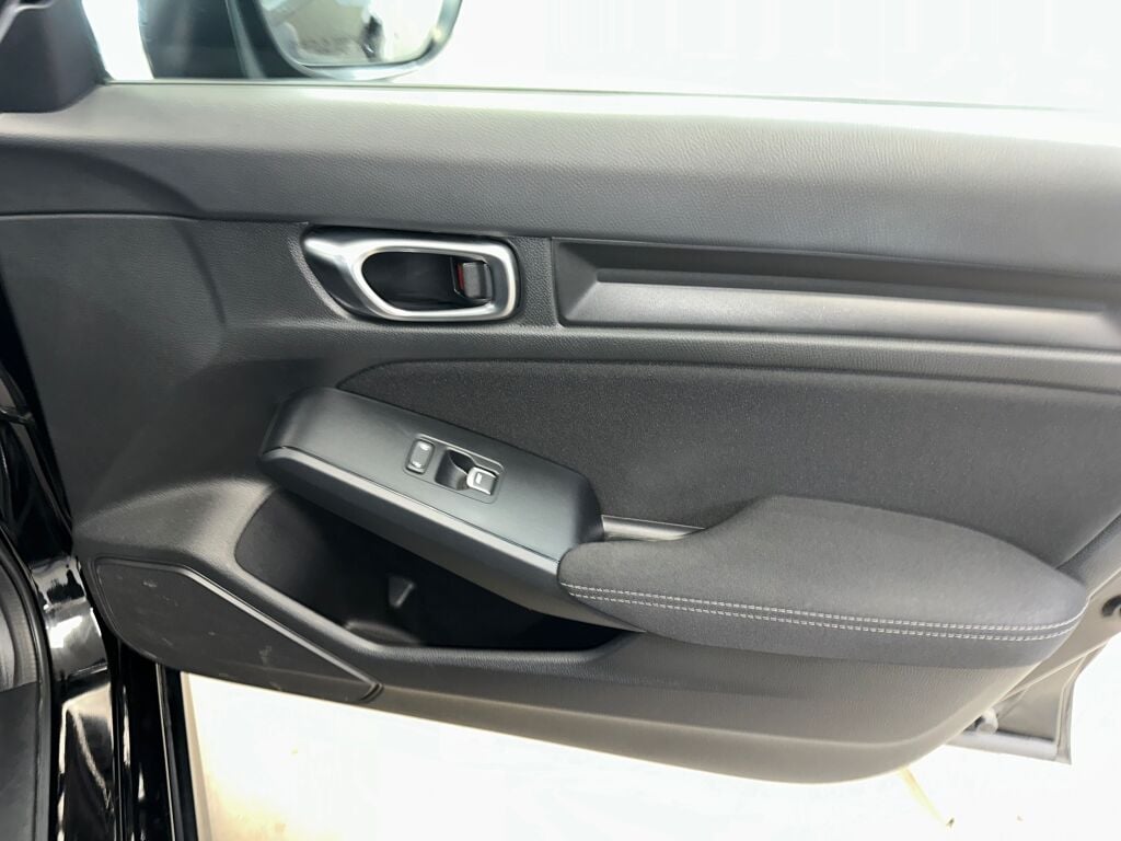 2022 Honda Civic Sport photo 23