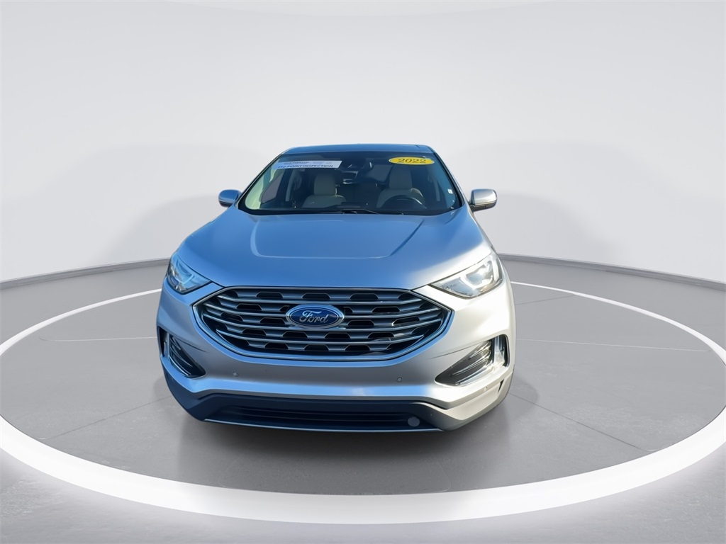 2022 Ford Edge Titanium photo 3