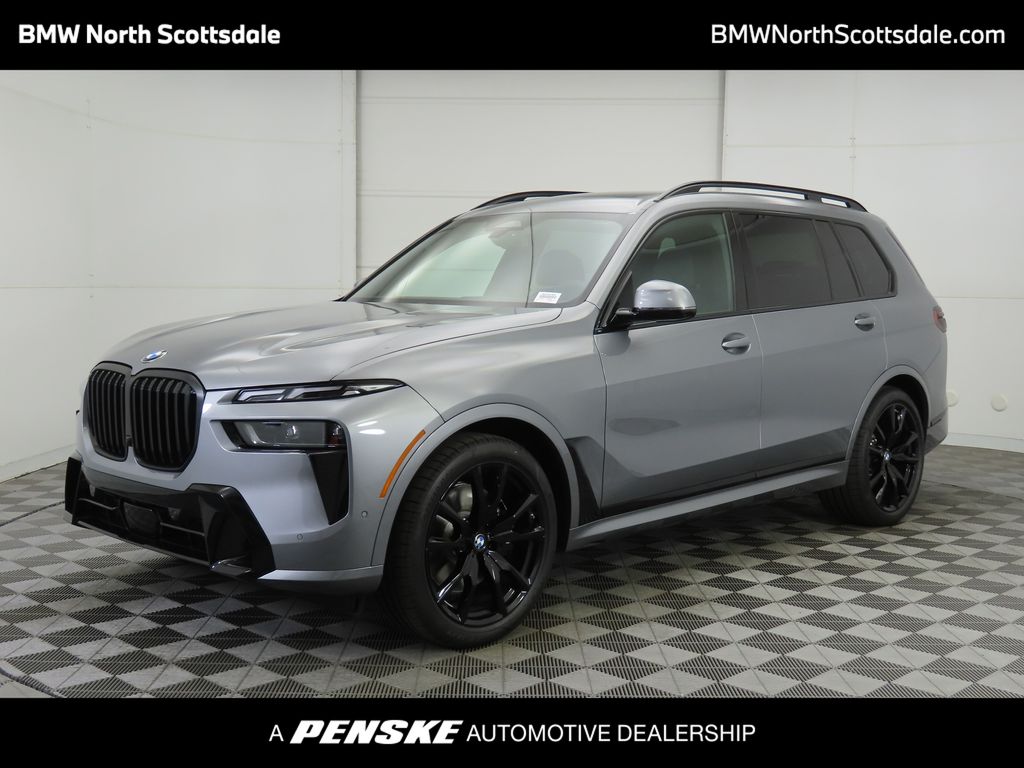 2026 BMW X7 40i's photo