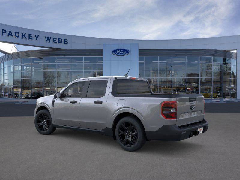 2025 Ford Maverick XLT photo 2
