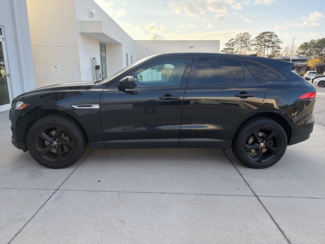 2018 Jaguar F-PACE Premium photo 3