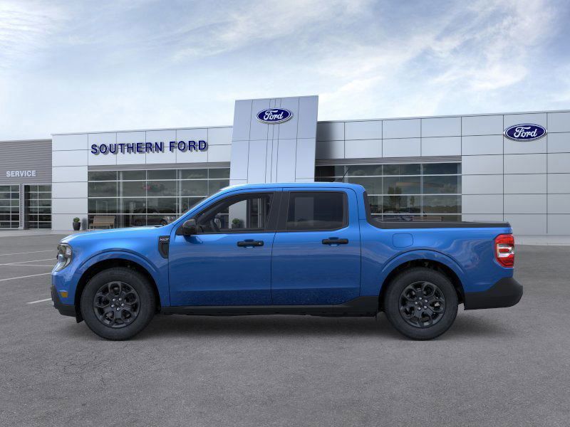 2025 Ford Maverick XLT photo 3