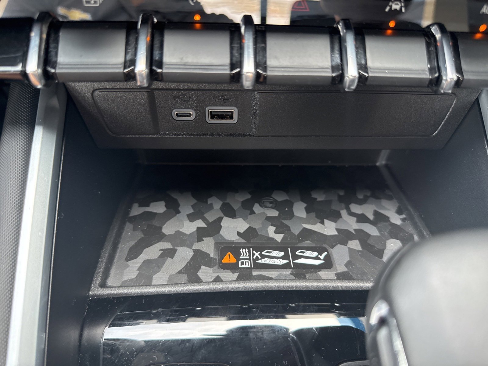 2024 Chevrolet Colorado Z71 photo 18