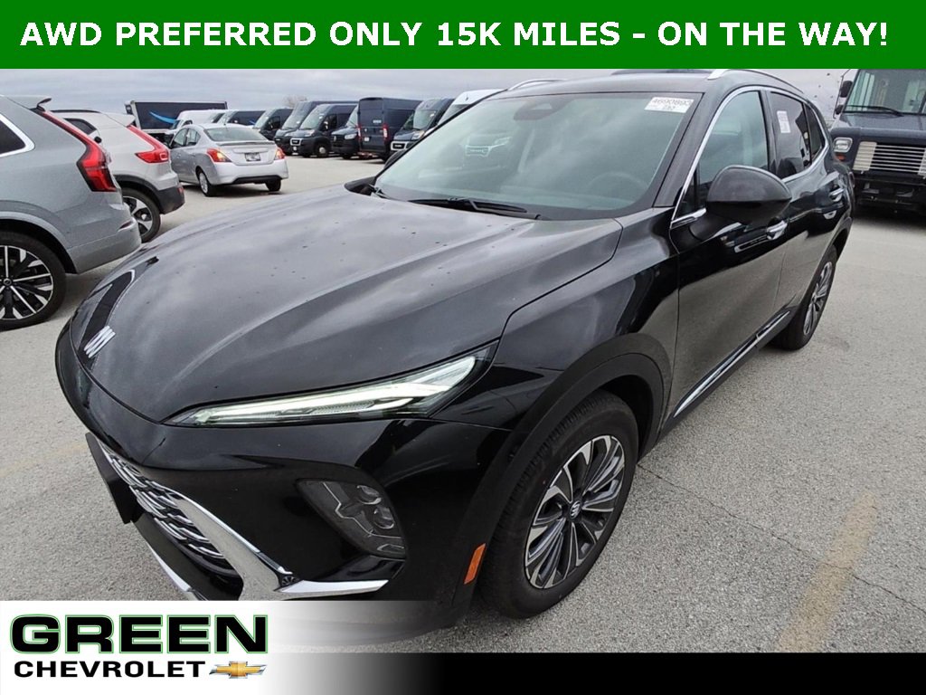 2025 Buick Envision Preferred's photo