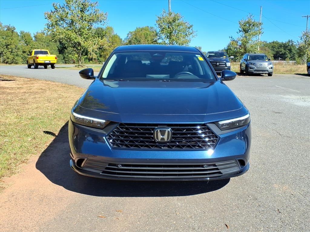 2024 Honda Accord Hybrid EX-L photo 2