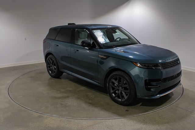 2025 Land Rover Range Rover Sport SE photo 7