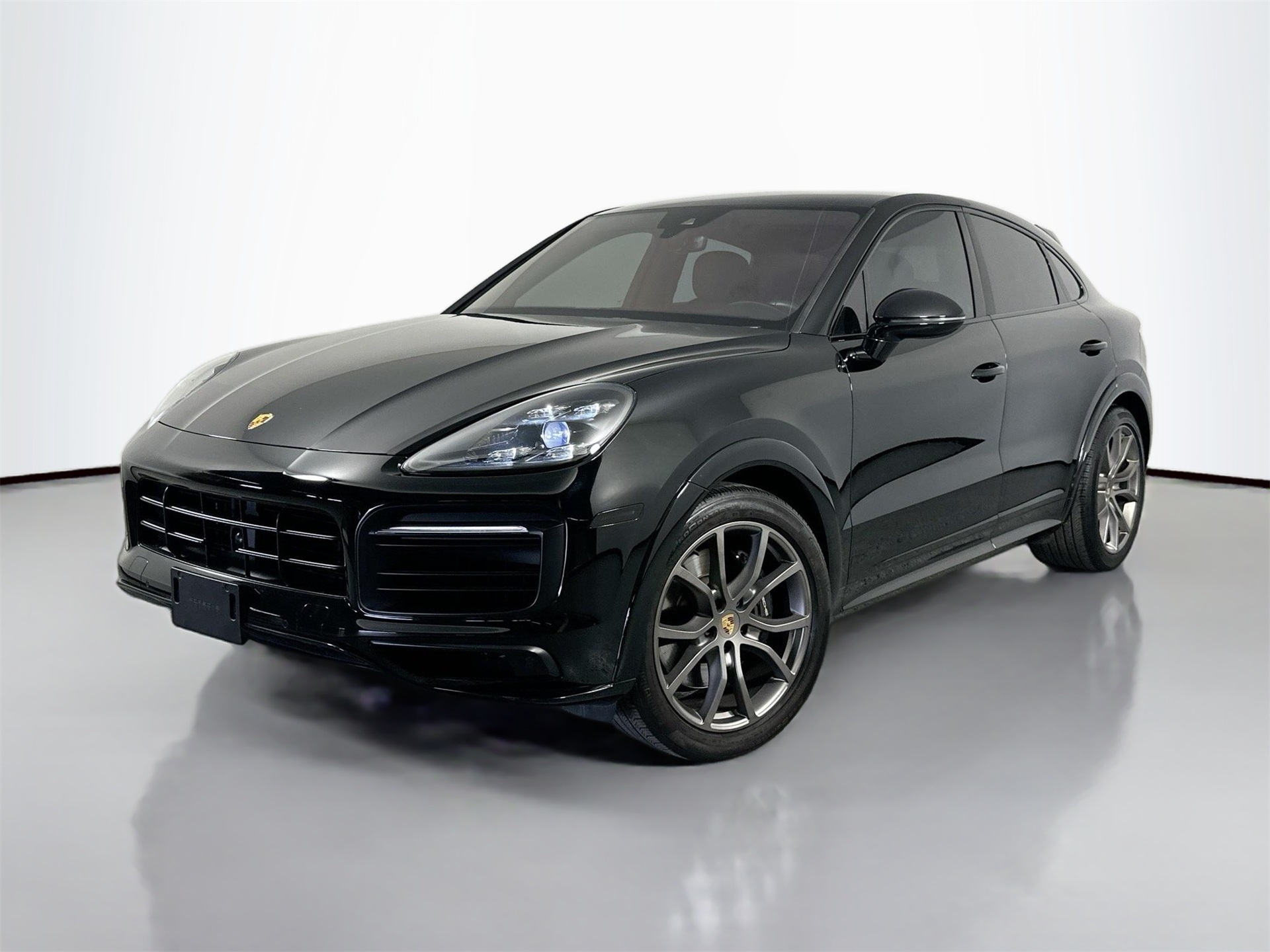 2022 Porsche Cayenne Coup GTS's photo