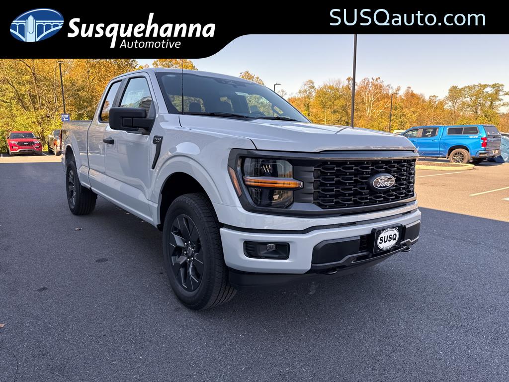 2025 Ford F-150 STX's photo