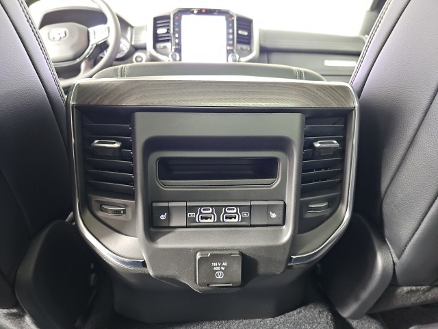 2026 Ram 1500 Laramie photo 25